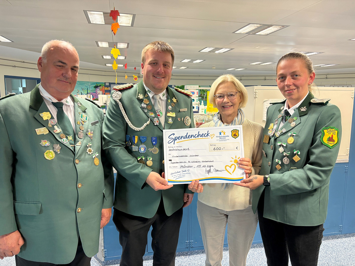 Foto (v. l.): Thomas Große Lengerich, Fabian Kappert, Anette Blomberg, Jeannine Oberstadt